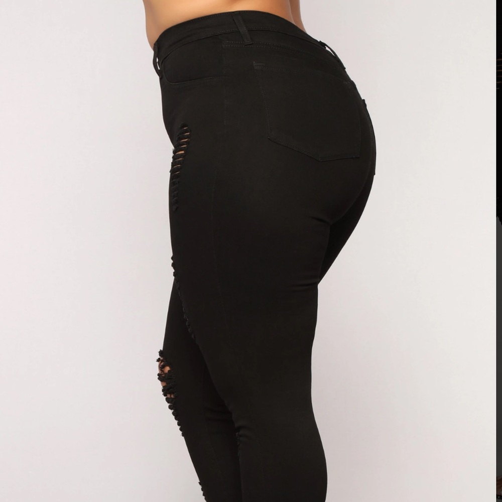NWT- Black Skinny Jeans -Size 15 - Picture 12 of 14